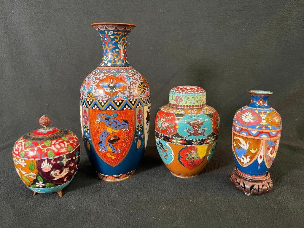 Group of 4 cloisonne vases, jars, with bats, birds, dragons and more: Group of 4 cloisonne vases, jars, with bats, birds, dragons and more. 4 pieces. Largest vase approx. 10x5x5 inches.