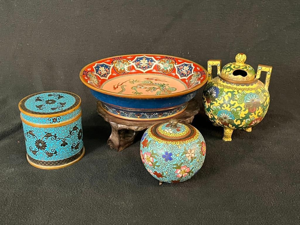 Cloisonne jars, potpourri, Dragon bowl and stand (1 of 8)