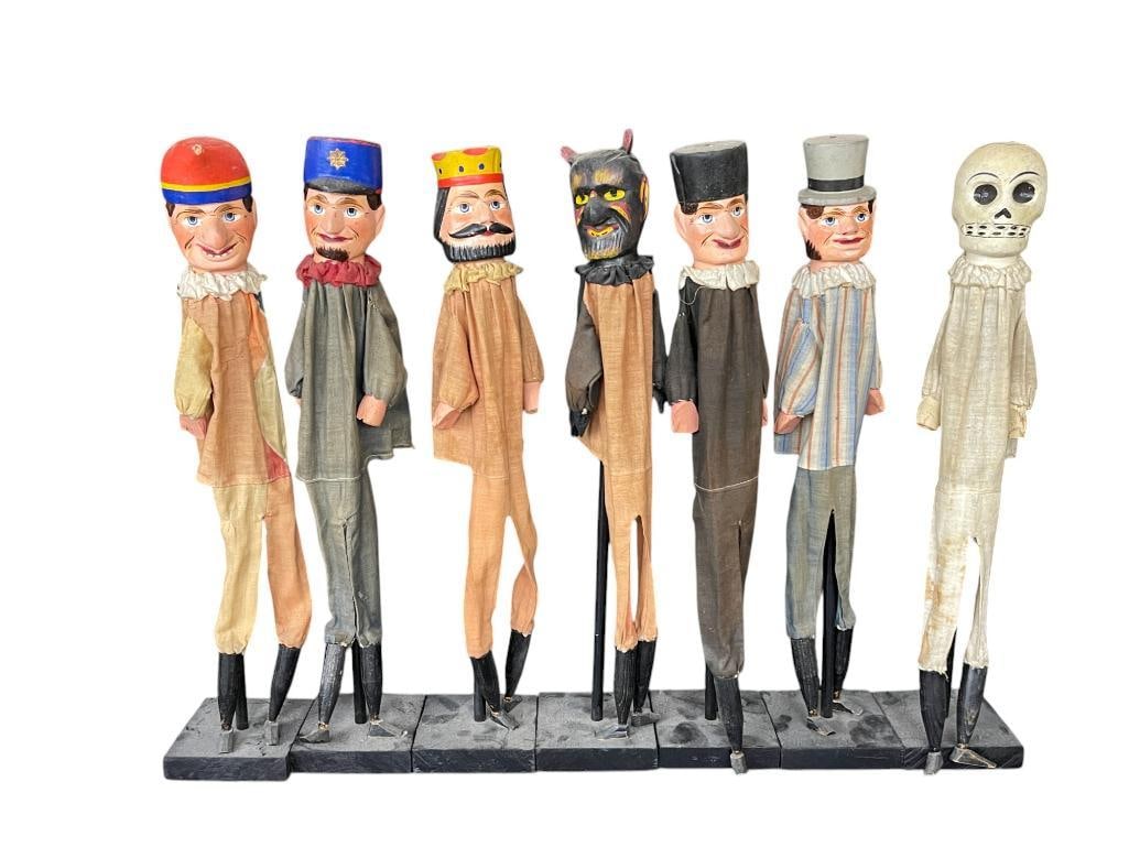 Group of Carved Wood Hand Puppets, Devil, Skeleton, Punch, King etc. (1 of 8)