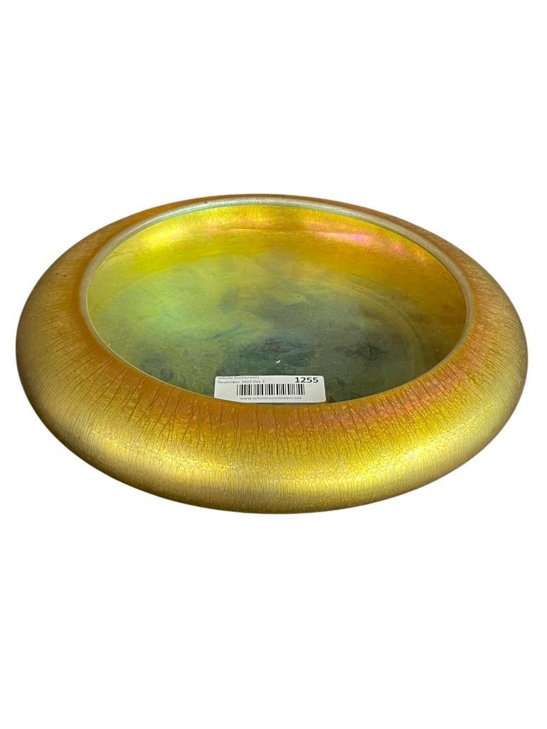 Steuben Gold Aurene Footed Crocus Bowl signed (1 of 8)