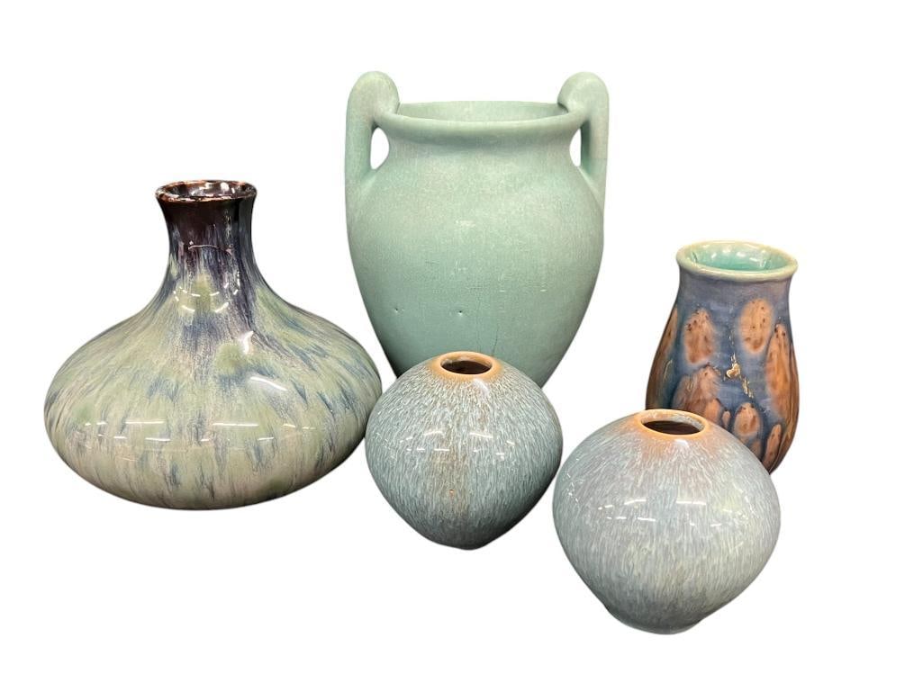 5 Pieces of Mixed Art Pottery (1 of 20)