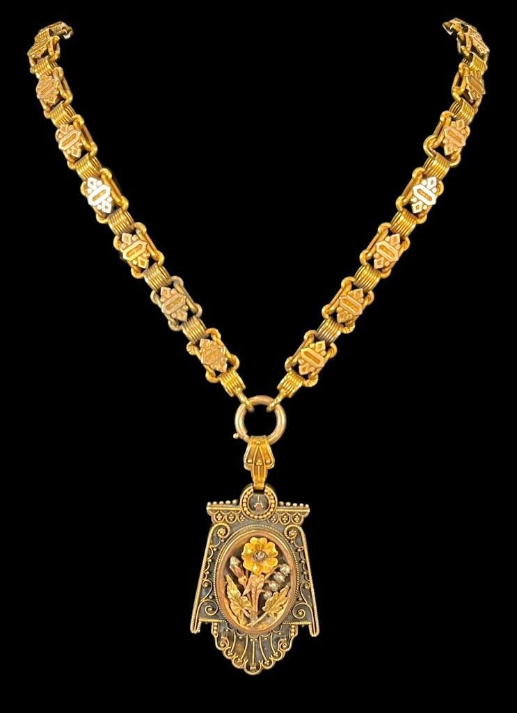 14k Gold Chain with Victorian Pendant Locket (1 of 8)