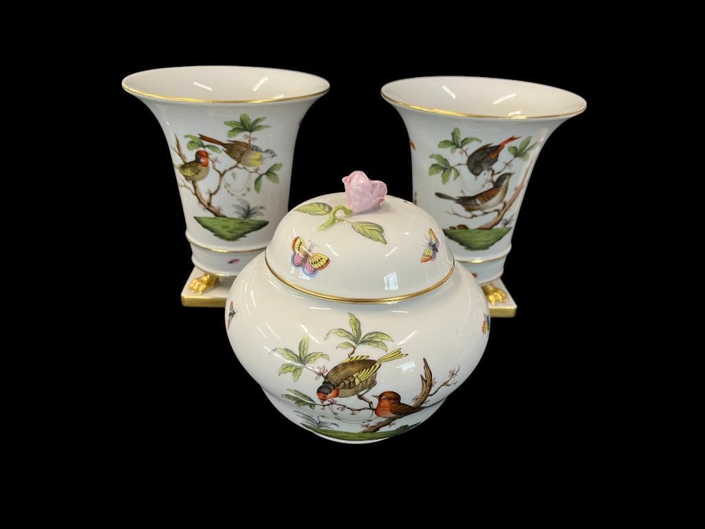 Herend Rothschild Vases and Covered Jar with Birds and Butterflies (1 of 13)