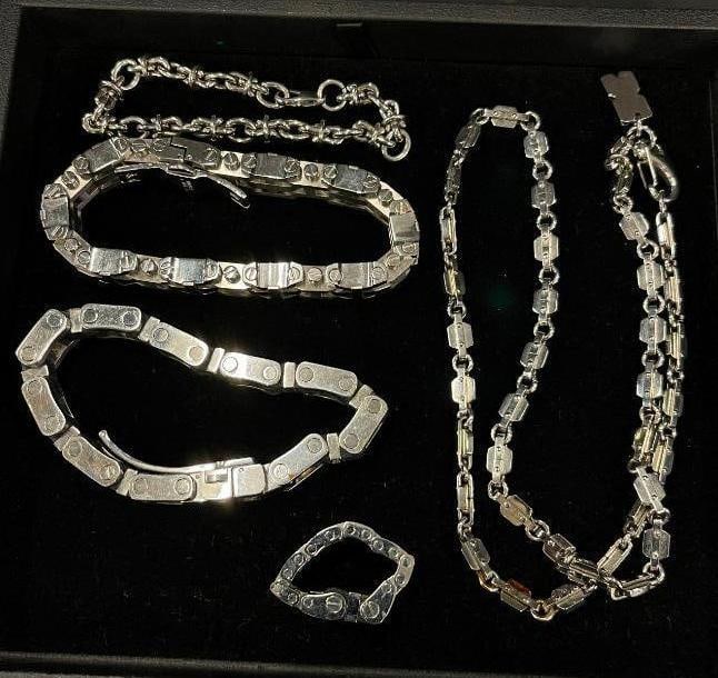 Black & Blue Chain Bracelets, Necklace and more: Black & Blue Chain Bracelets, Necklace and more. 5 pieces.