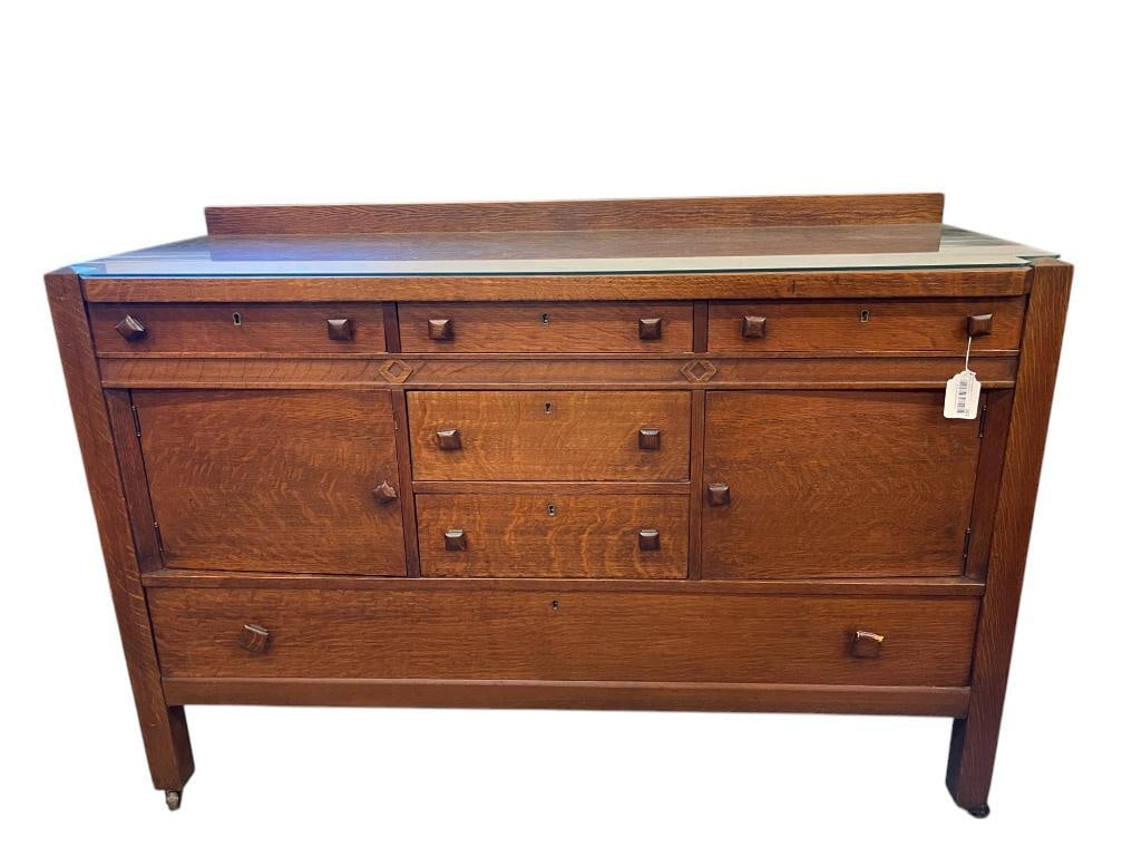 Arts and Crafts Oak Buffet: Arts and Crafts Oak Buffet. Approx. 41x60x24 inches.