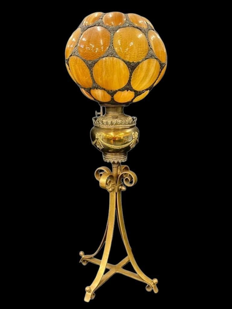 32 Panel Slag Glass Lamp Shade on Brass Base (1 of 8)