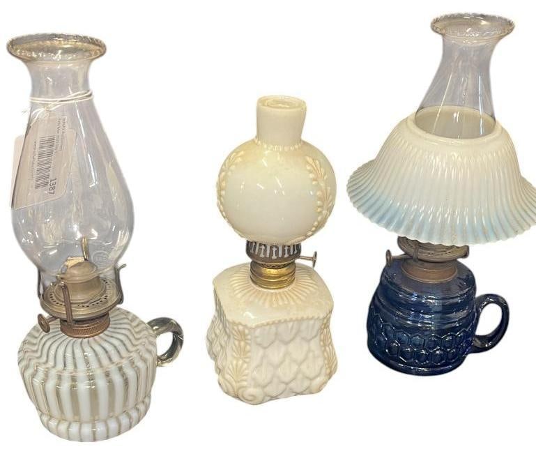 Group of 3 Oil Lamps: Group of 3 Oil Lamps. Approx. 11 x 6 x 6 inches.