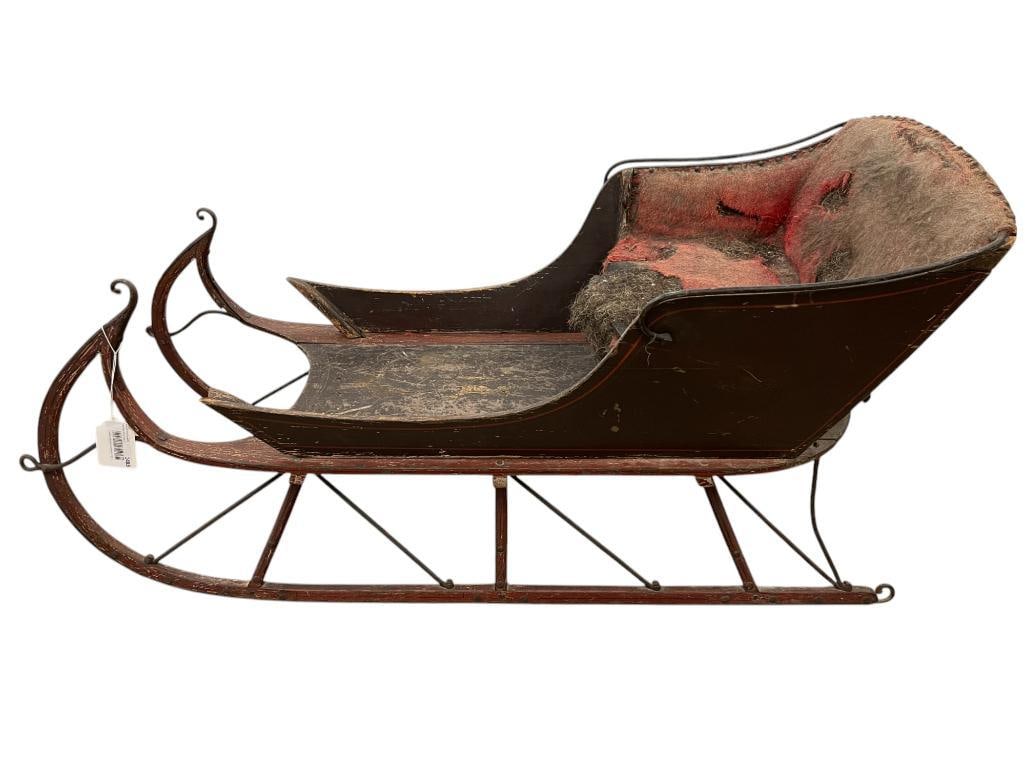 Early Wood Stenciled Sled with Iron Runners (1 of 5)