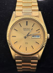 Vintage Seiko SQ Japan Mens Watch 6923-8080