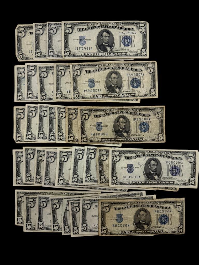 U.S. 5 Dollar Silver Certificate Currency Notes (1 of 2)