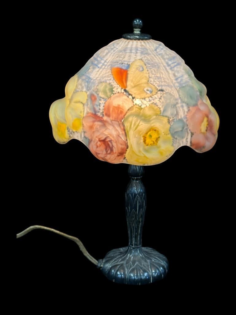 Pairpoint Puffy Boudoir Lamp with Butterflies and Flowers (1 of 13)