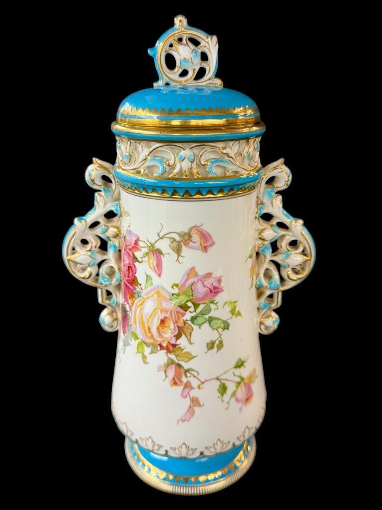 Minton Porcelain Vase with Lid: Minton Porcelain Vase with Lid and Hand Painted Flowers. Approx. 11 x 6 x 5 inches.