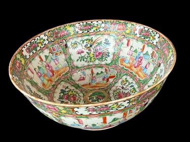 Large Rose Medallion Chinese Export Bowl