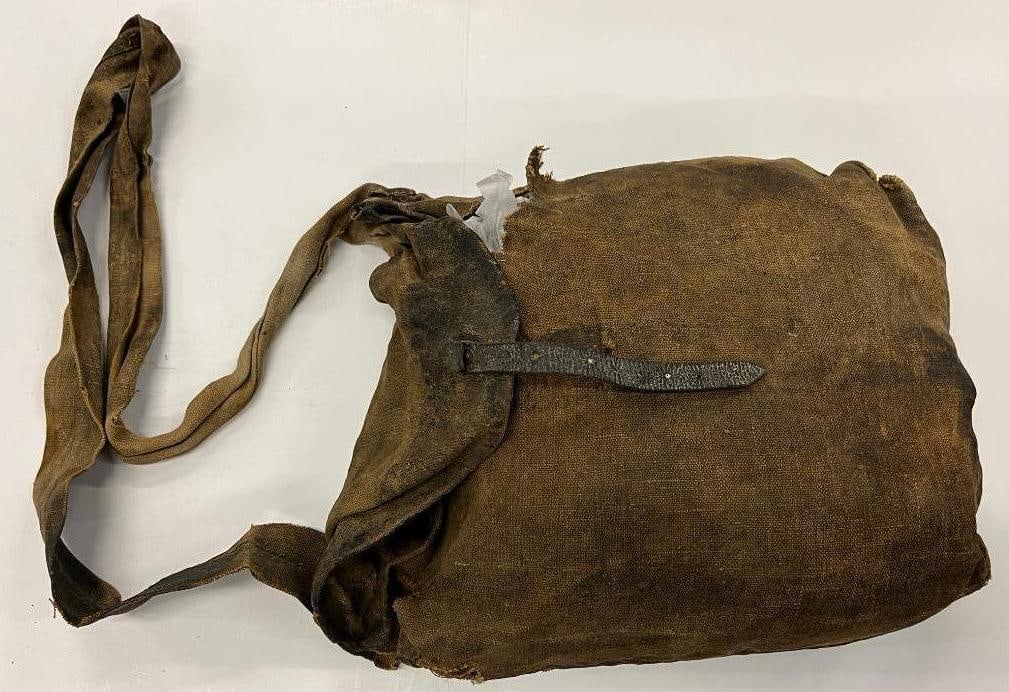 Confederate CSA Haversack: Confederate CSA Haversack. Approx. 12 x 10 x 4 inches.