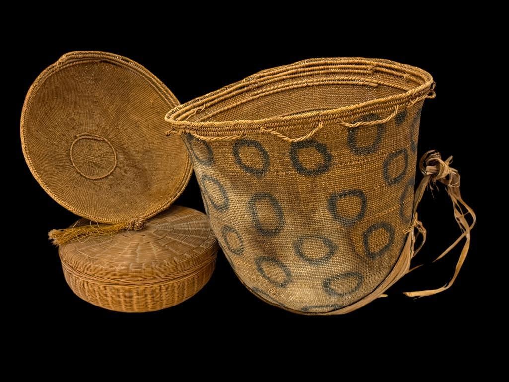 Group of Native American Baskets: Group of Native American Baskets. 3 pieces. Largest approx. 13x 13 x 13 inches.