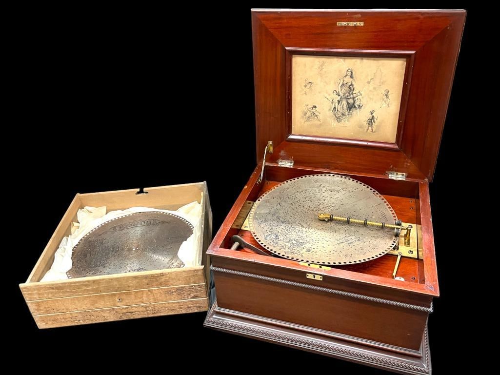 Thorens Music Box With Discs: