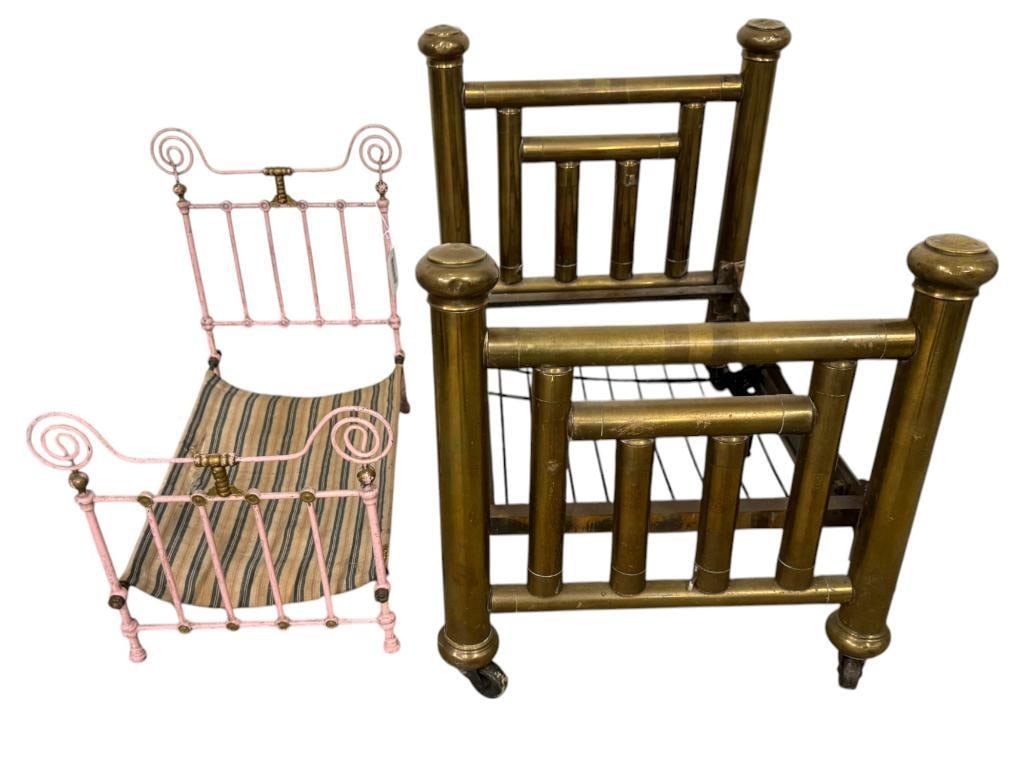 2 Vintage Doll Beds (1 of 3)