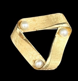 14k Gold Ribbon Pin with Pearls