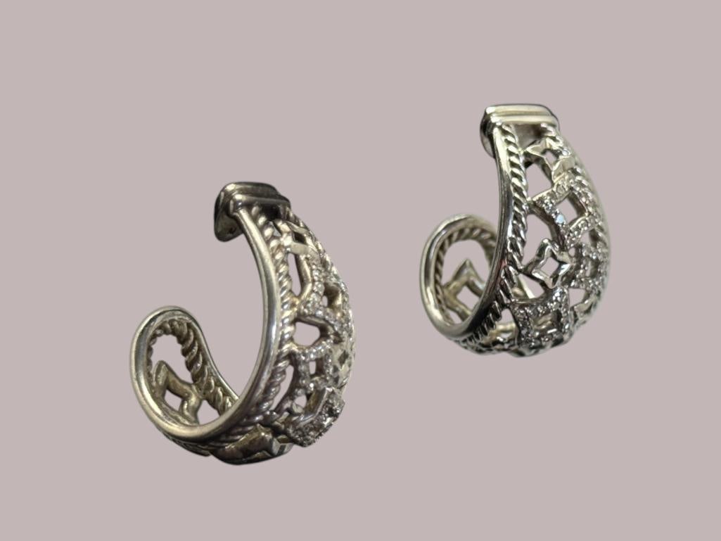 David Yurman Gold and Sterling Earrings: David Yurman Sterling and Gold Earrings. .925 and .750.