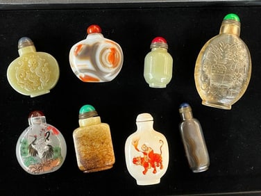 8 Chinese Snuff Bottles