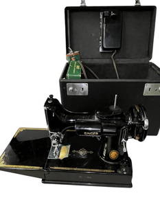Singer Featherweight Portable Sewing Machine: Singer Featherweight Portable Sewing Machine. Serial AK763026.