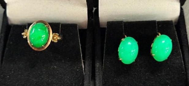 14k Gold Ring and Earrings with Emerald Colored stones