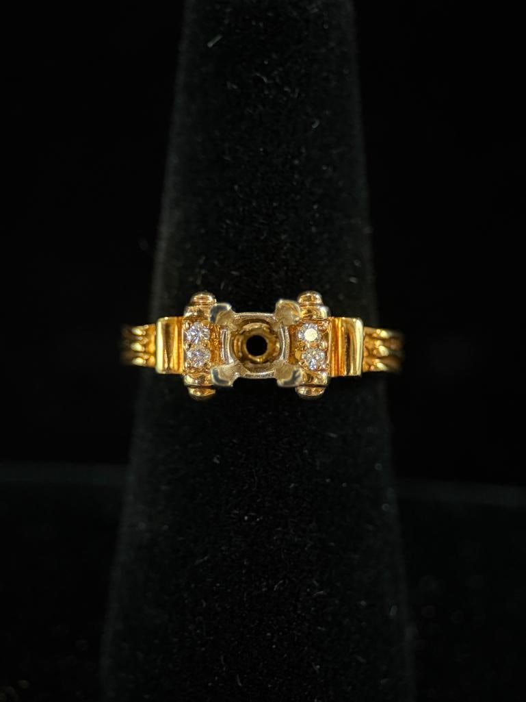18k Gold Ring (1 of 5)