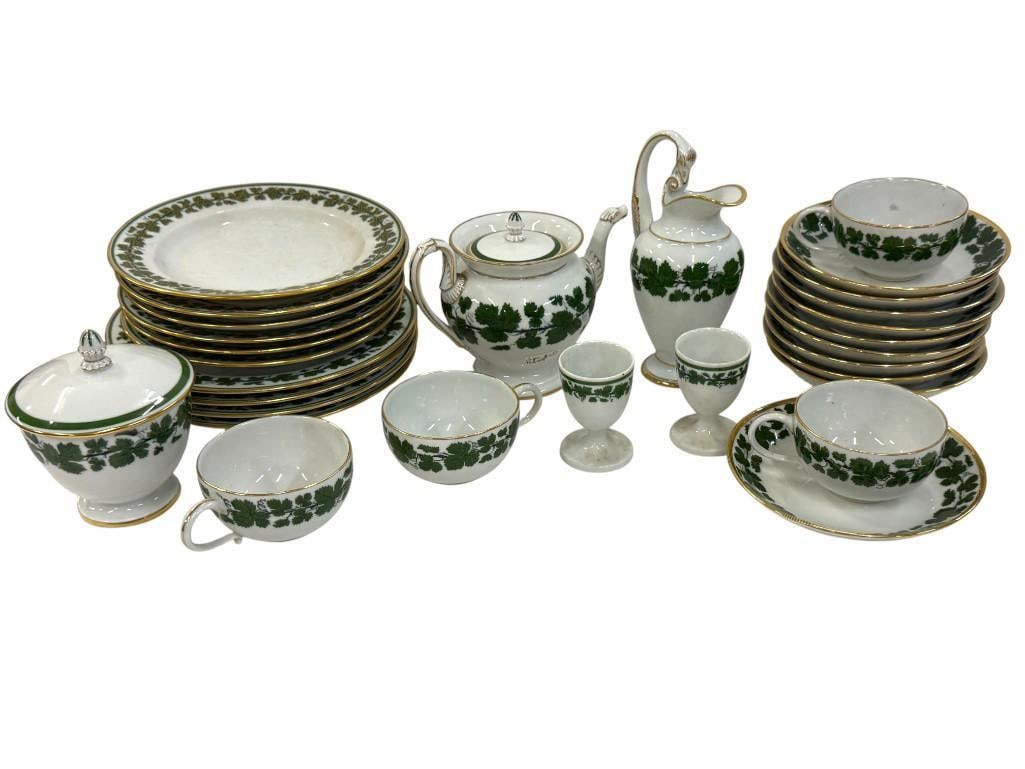 Meissen Porcelain dishes, teapot, cups etc: Meissen Porcelain dishes, teapot, cups etc. Green Vine Leaf pattern. Approx. 29 pieces.
