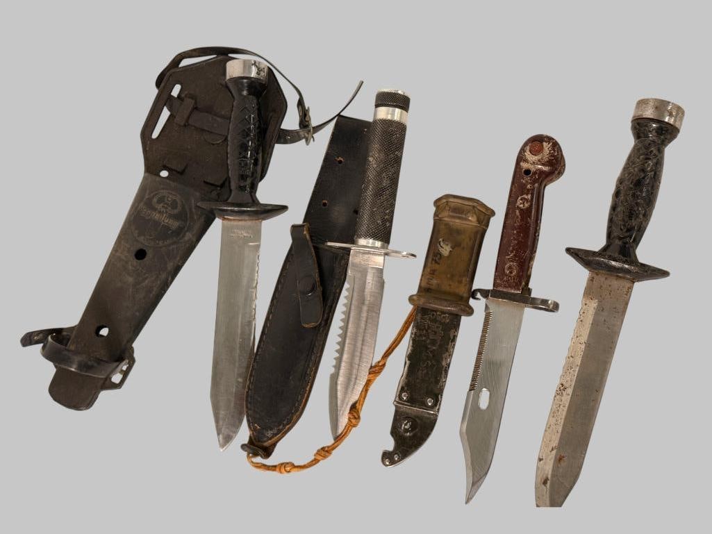 Divers and Fighting Knives: Divers and Fighting Knives. 4 pieces. Divers knives by Aqualung, Gulf War bringback AK47 bayonet and Yugo fighting knife.