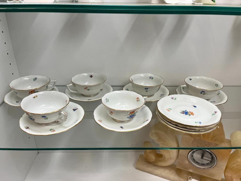 Herend Cups and Saucers: Herend Cups and Saucers. Approx. 16 pieces.