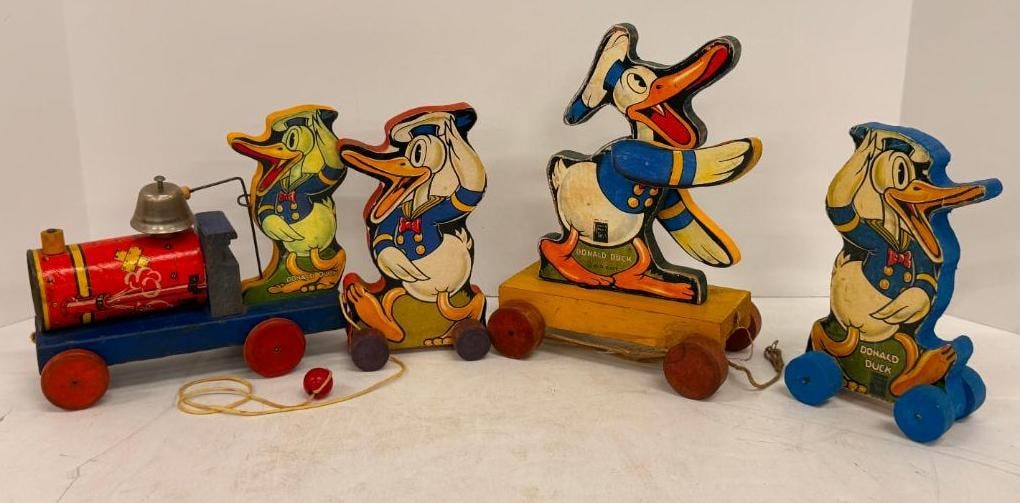 4 Fisher Price Donald Duck Pull Toys (1 of 10)