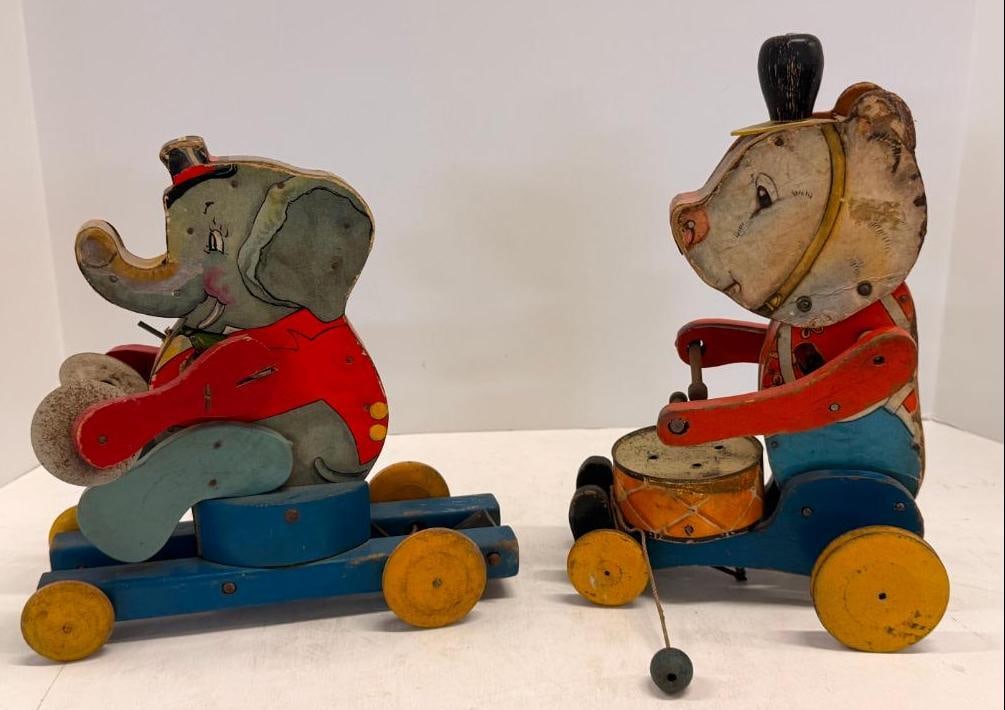 2 Fisher Price Elephant and Bear (1 of 4)