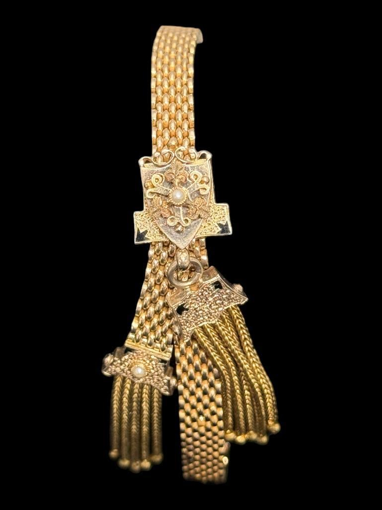 14k Gold Victorian Mesh Slide Bracelet: Gold Victorian Mesh Slide Bracelet tests as 14k . Approx. 21 grams.