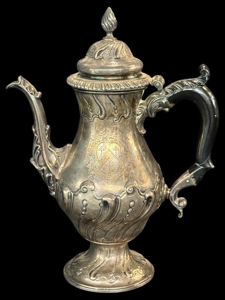 Early Hallmarked Silver Teapot - 2