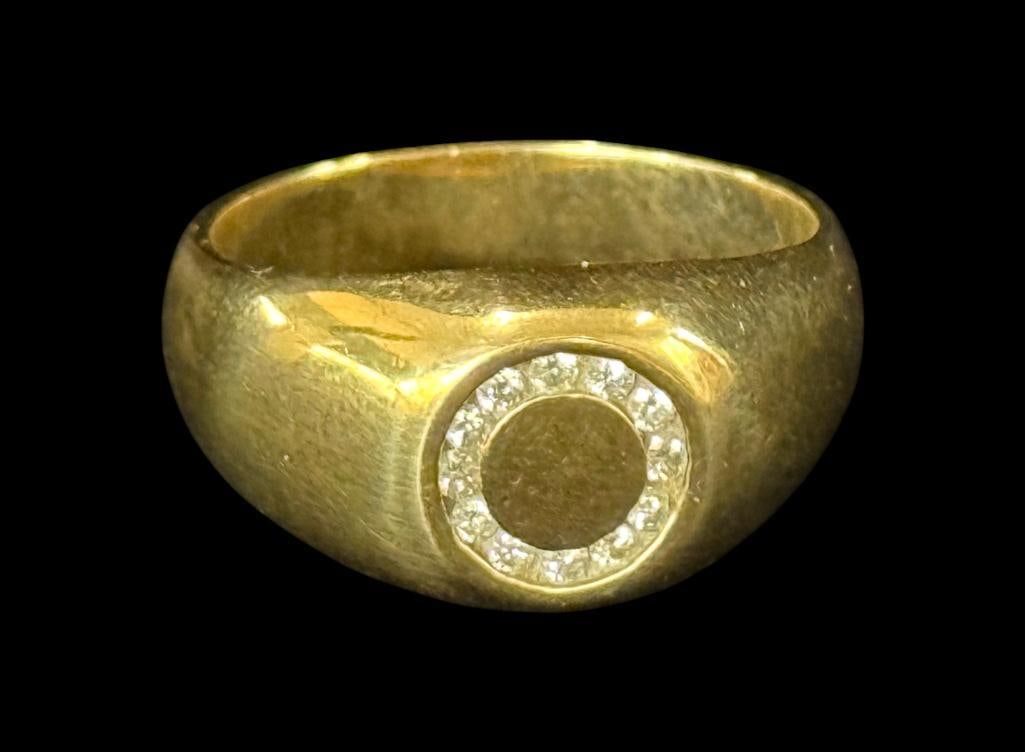 14k Gold ring with small diamonds (1 of 6)