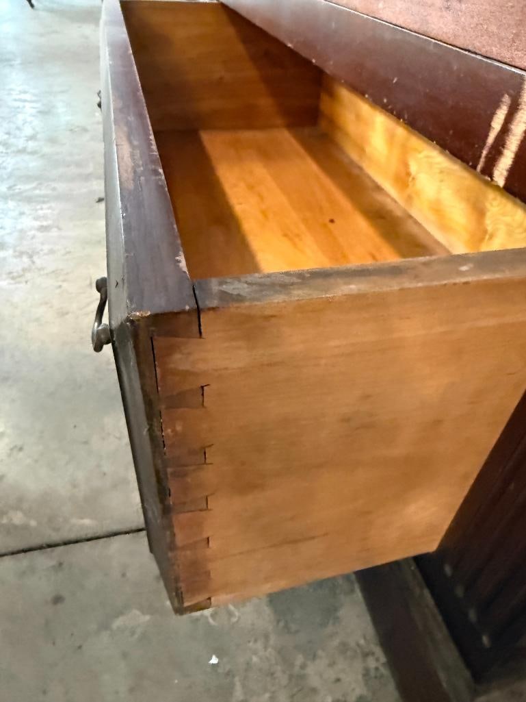 Victorian Walnut Bookcase - 4