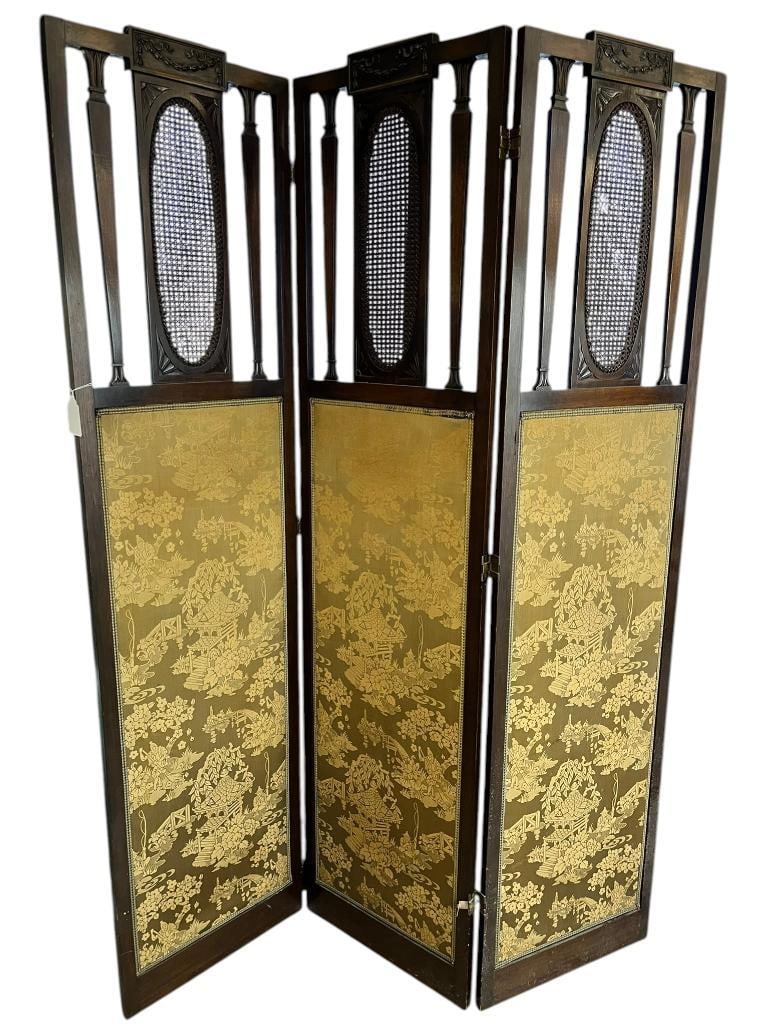 Mahogany 3 panel screen (1 of 6)