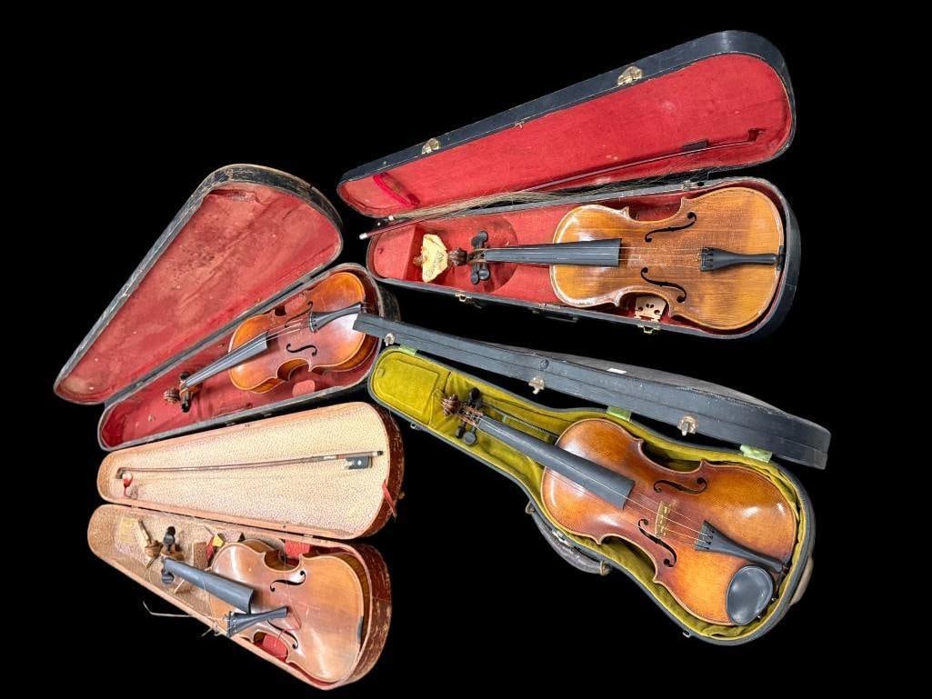 4 Violins in cases (1 of 15)
