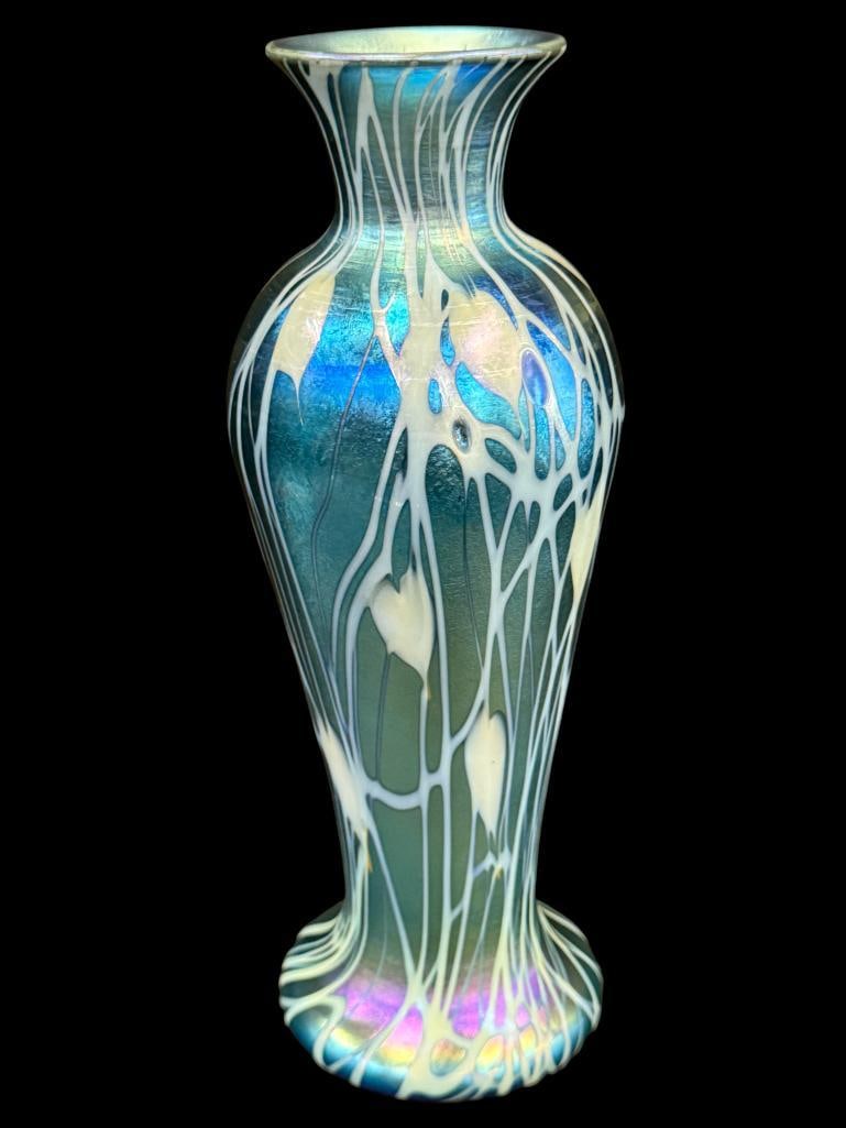 Durand Art Glass Vase (1 of 5)