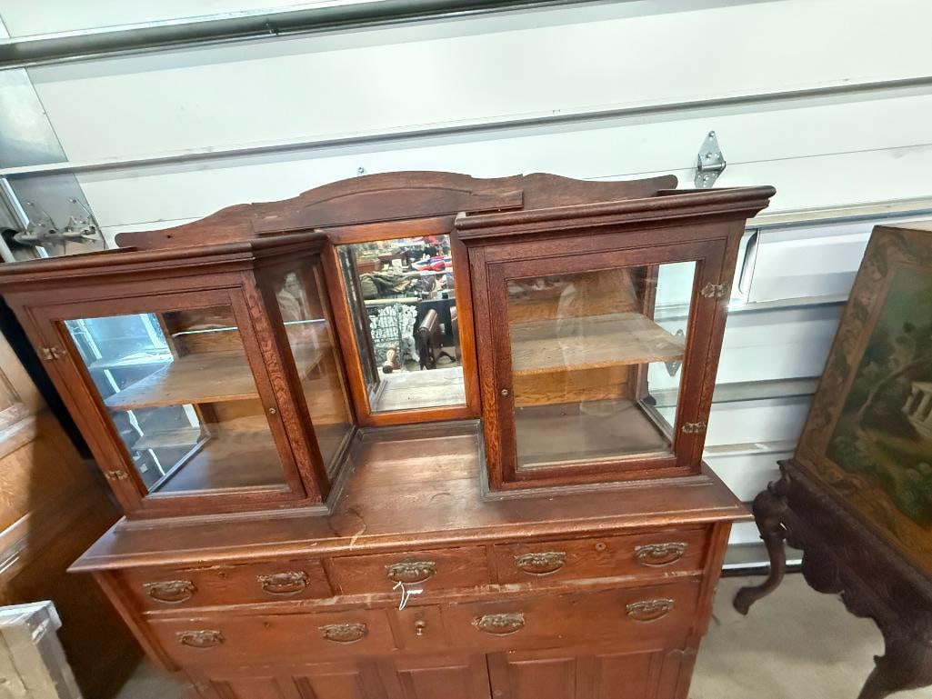Oak Sideboard with display cabinets - 3