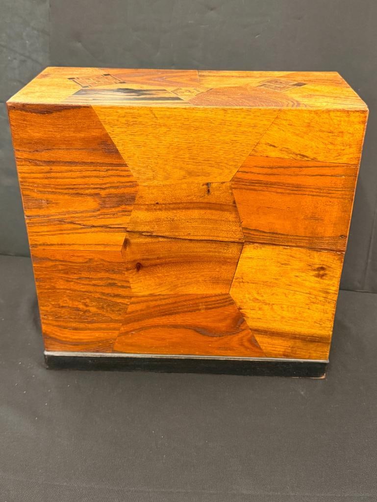 Japanese Parquetry Table Cabinet - 5
