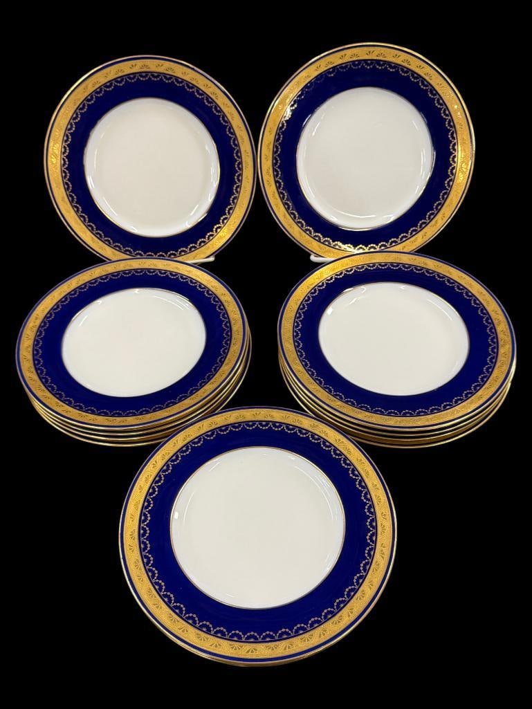 12 Mintons Cobalt Blue and Gold gilt plates (1 of 6)