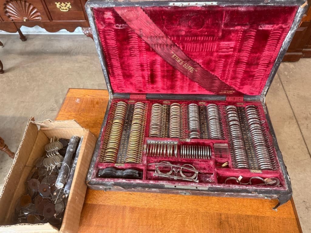 Antique Optometrist Set: Antique Optometrist test Set and more. Kings Elite. Case approx. 21 x 13 x 3 inches.