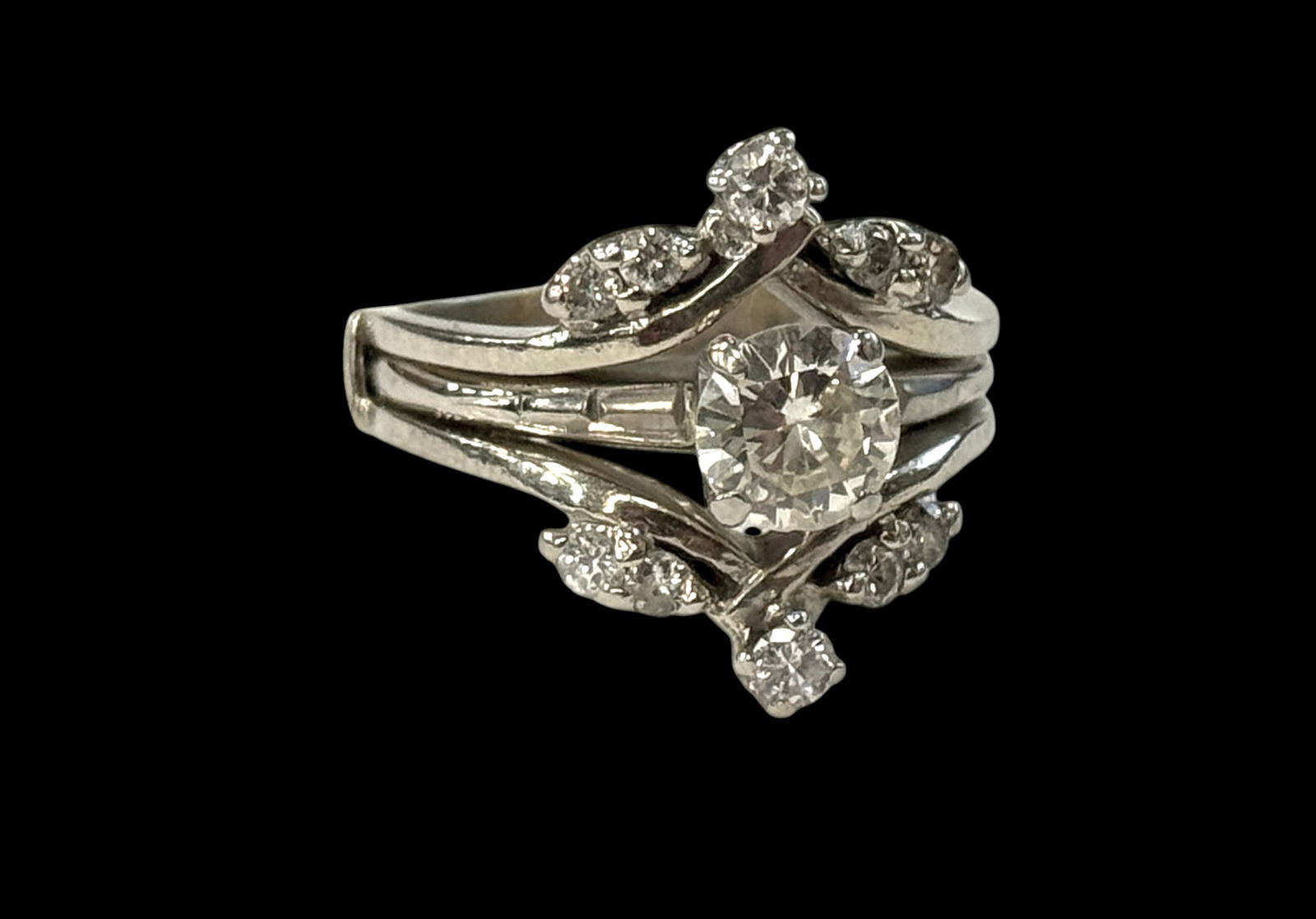 14k Gold Diamond Ring - 3