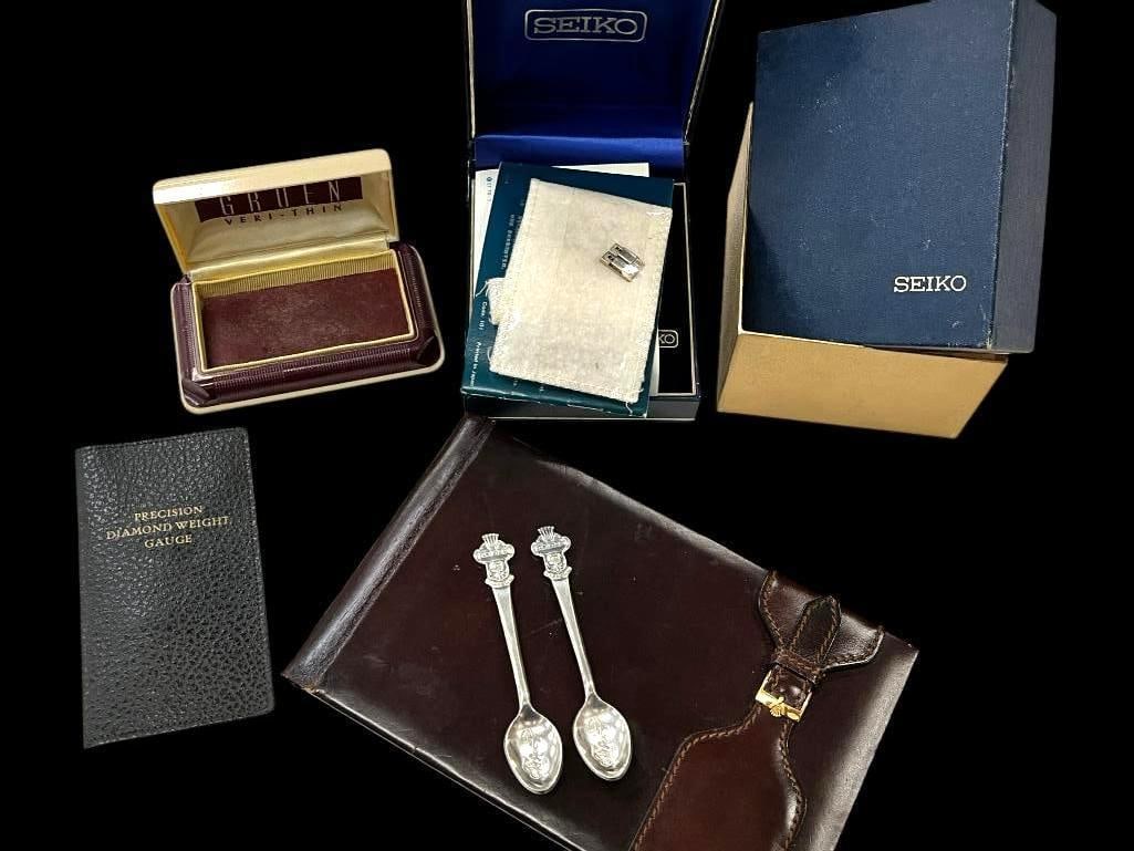 Rolex Spoons, Notepad and more (1 of 5)