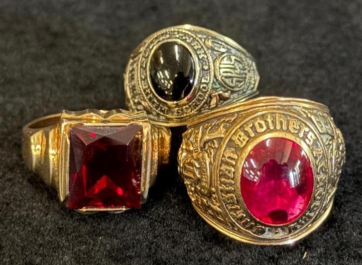 3 10k Gold rings (1 of 5)