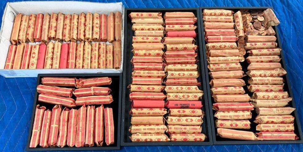 Large group of Lincoln Memorial Cents: Large group of Lincoln Memorial Cents. Most appear to be from the 1980's. Approx. 110 rolls.