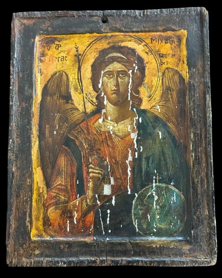 Religious Icon oil on wood: Religious Icon oil on wood. Approx. 9 x 7 inches.