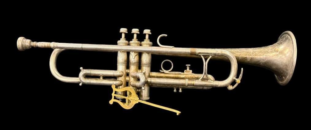 H.N. White King Liberty Model Trumpet: H.N. White King Liberty Model Trumpet. Serial # 103243. Approx. 22 x 6 x 4.5 inches.