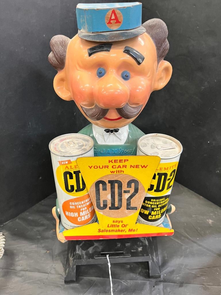 CD-2 Little Ol' Salesmaker counter display: CD-2 Little Ol' Salesmaker counter display. Approx. 18 x 9 x 8 inches.